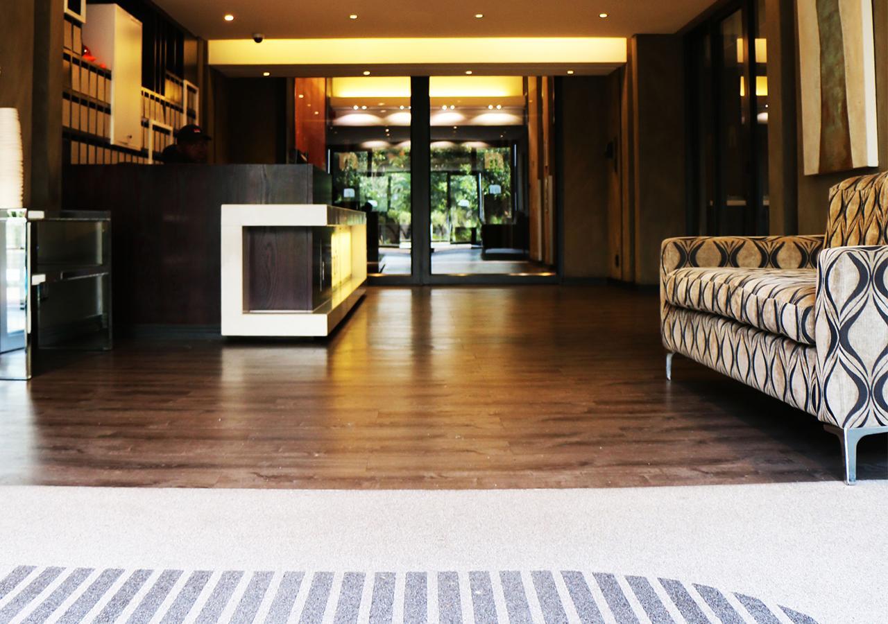 Manhattan Suites Apartments Fokváros Kültér fotó